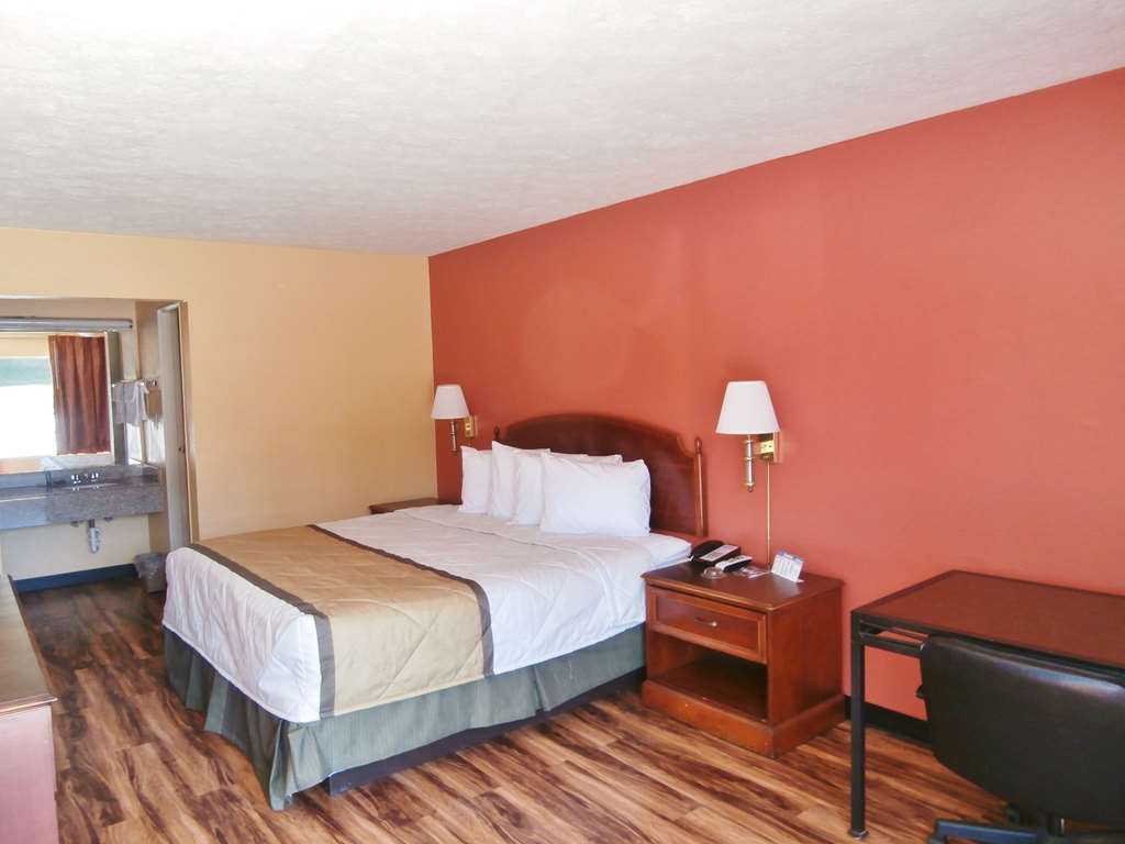 Country Hearth Inn & Suites Cartersville Quarto foto