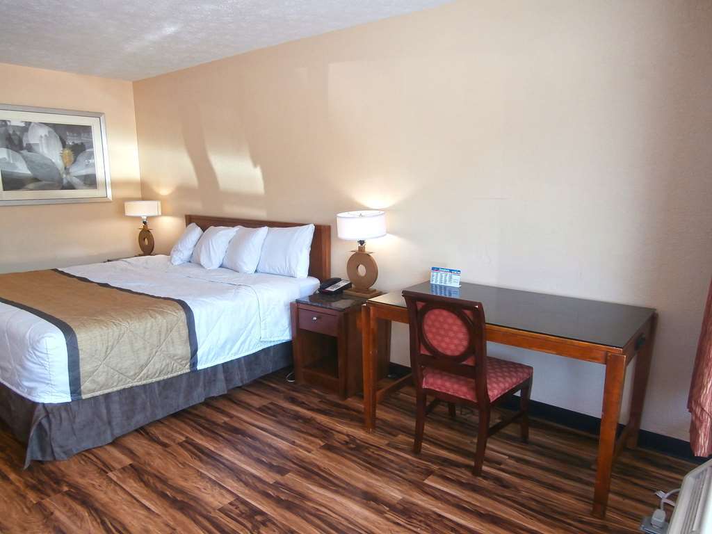 Country Hearth Inn & Suites Cartersville Quarto foto